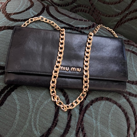 Miu Miu Black Wallet with Gold Chain - Picture 13 of 14